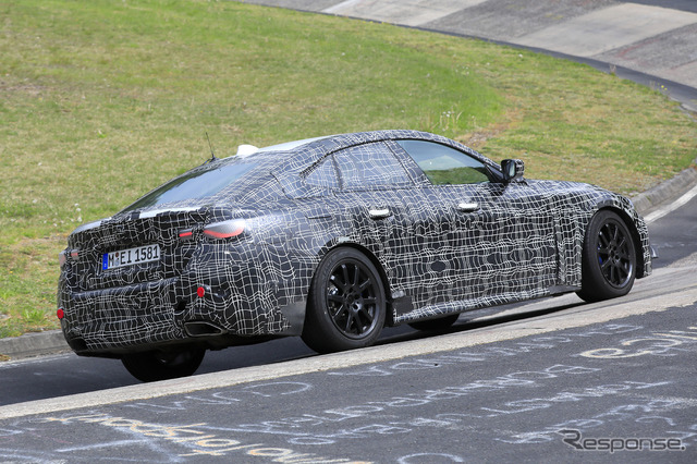 BMW 4シリーズ グランクーペ 新型プロトタイプ(スクープ写真)