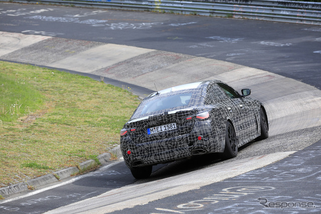BMW 4シリーズ グランクーペ 新型プロトタイプ(スクープ写真)