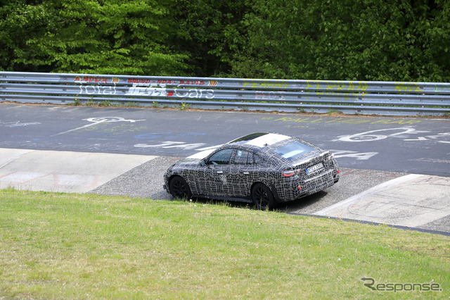 BMW 4シリーズ グランクーペ 新型プロトタイプ(スクープ写真)
