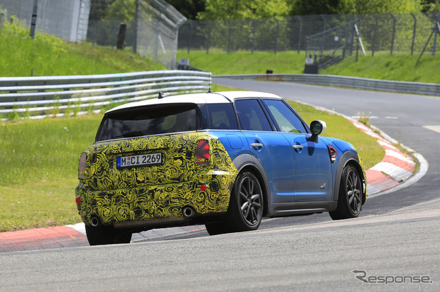 MINI クロスオーバー 改良新型プロトタイプ(スクープ写真)