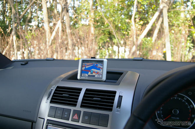 【カーナビガイド'08夏】GARMIN nuvi250「日本のユーザーがGARMINの商品力アップに貢献」…開発者