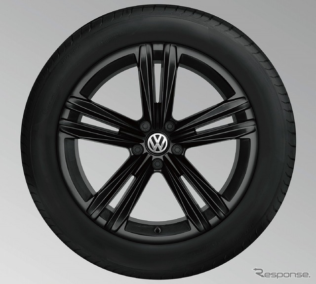 VW ティグアン TSI/TDI R-ライン ブラックスタイル 19インチアルミホイール〈ブラック〉