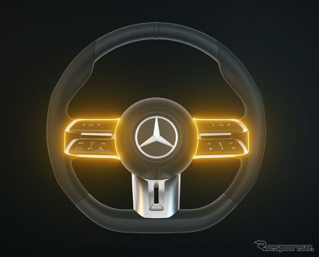 メルセデスベンツ Eクラス・クーペ & カブリオレ 改良新型に採用される新開発ステアリングホイール