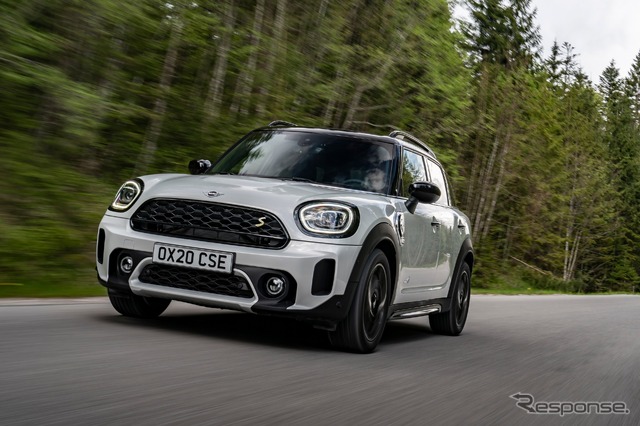 MINI カントリーマン(MINI クロスオーバー)改良新型のPHV