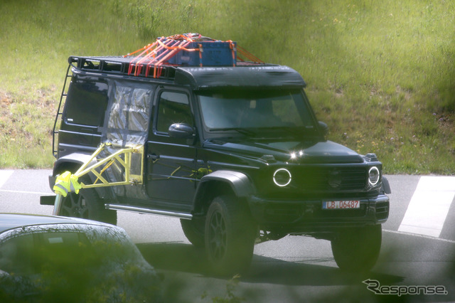 メルセデスベンツ G500/G550 4x4 スクエアード 新型プロトタイプ(スクープ写真)
