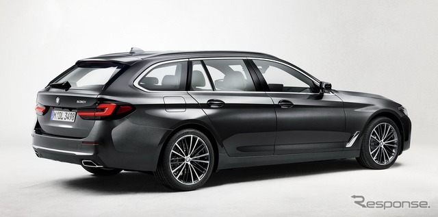 BMW 5シリーズ・ツーリング 改良新型