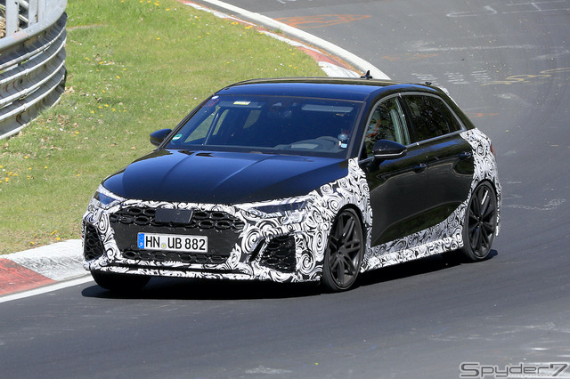 アウディ RS3スポーツバック 新型プロトタイプ(スクープ写真)