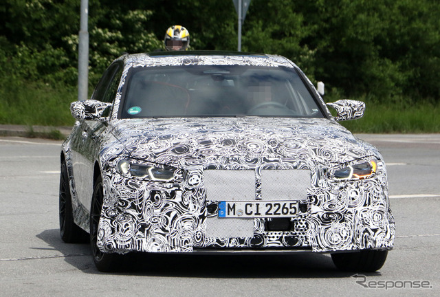 BMW M3 CS 新型プロトタイプ スクープ写真