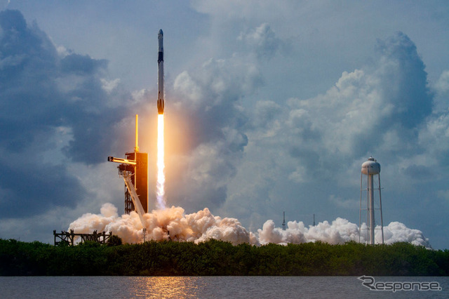 スペースXクルードラゴンの打ち上げ(5月30日、米ケープ・カナベラル)