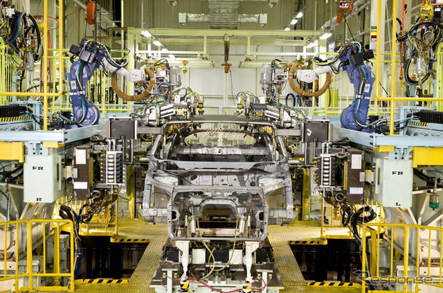 ホンダ、燃料電池車 FCXクラリティ の生産開始
