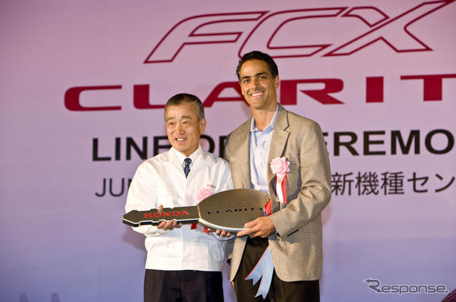 ホンダ、FCXクラリティの最初の顧客を公表