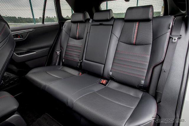 トヨタ RAV4 PHV(プロトタイプ)