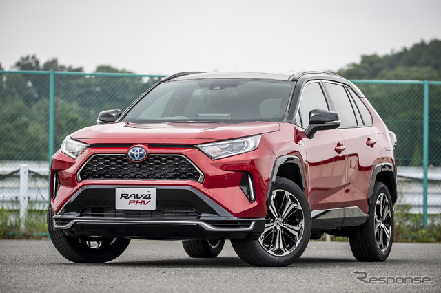 トヨタ RAV4 PHV BLACK TONE（プロトタイプ）