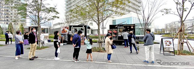 住宅街向けフードトラックパッケージ「おうちでTLUNCH」