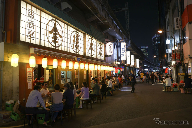 6月5日、東京・有楽町