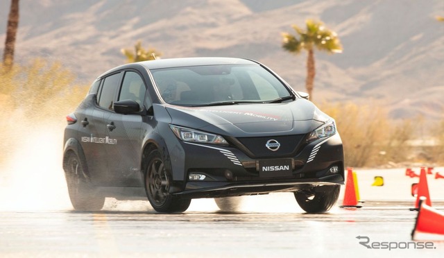 日産の次世代電動4WD「e-4ORCE」のテスト車両(リーフがベース)