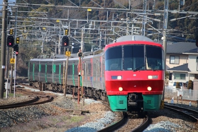 減便解除後も臨時列車の一部で運休が続く佐世保・大村線の特急『ハウステンボス』。