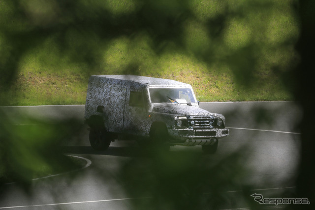 イネオス グレナディア 開発車両(スクープ写真)
