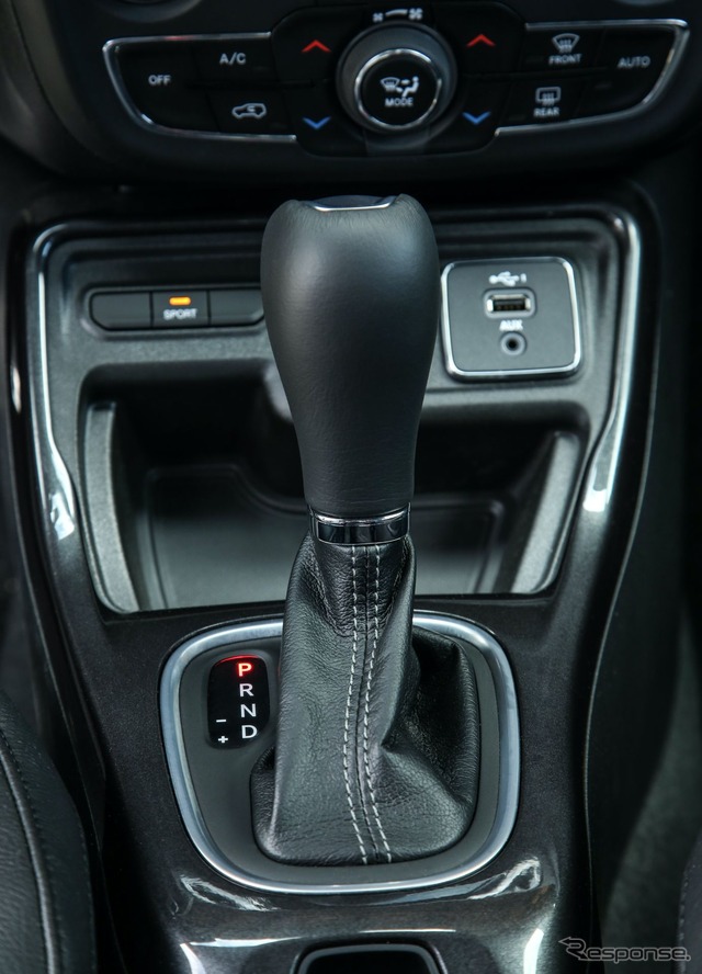 ジープ ・コンパス 改良新型(欧州仕様)