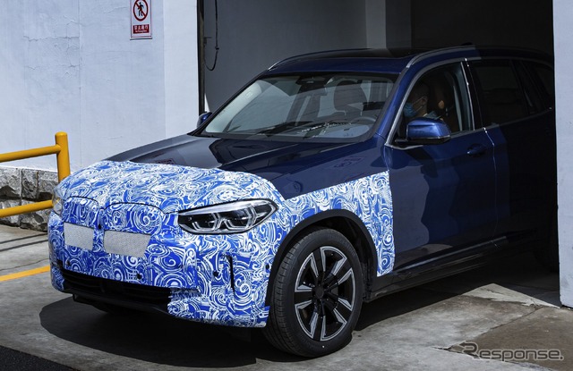 BMW iX3 のプロトタイプ