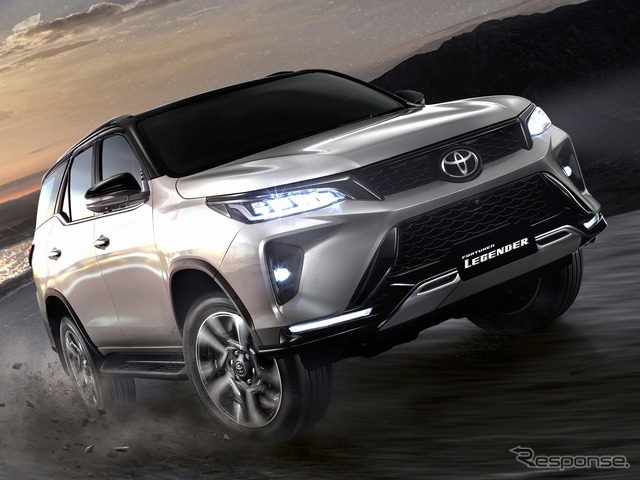 トヨタ・フォーチュナー改良新型(タイ仕様)