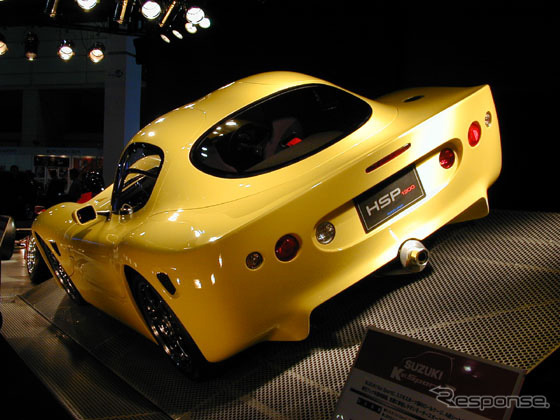 【オートサロン2002速報】TVR? バットモービル? スズキ『隼プロトタイプ』だっ!