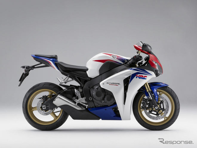ホンダ CBR1000RR フルモデルチェンジ