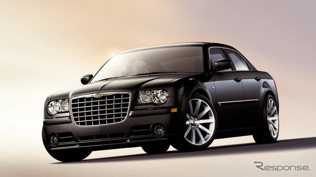 クライスラー 300C 08年モデル発売