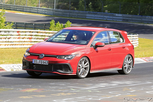 VW ゴルフ GTI TCR 市販型 プロトタイプ スクープ写真