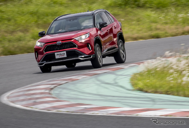 トヨタ RAV4 PHV(プロトタイプ)
