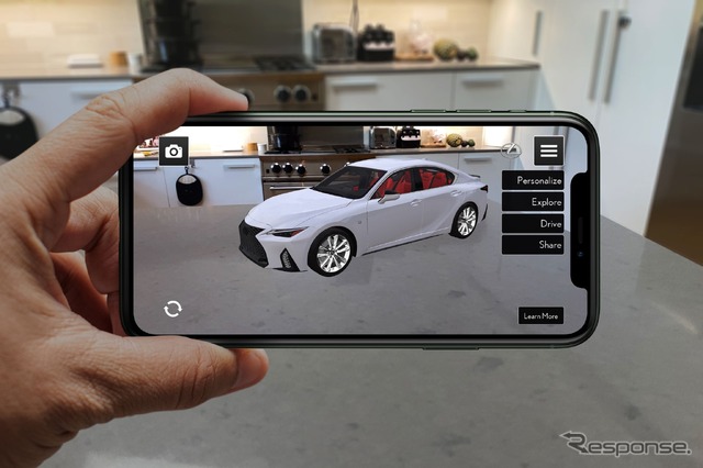 改良新型レクサス IS の「レクサスARプレイアプリ」