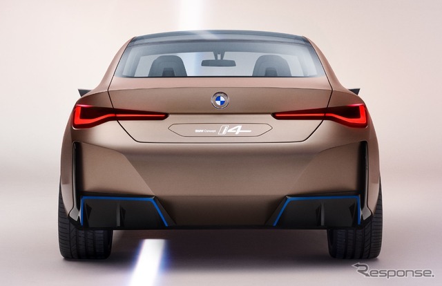 BMW コンセプト i4（参考画像）