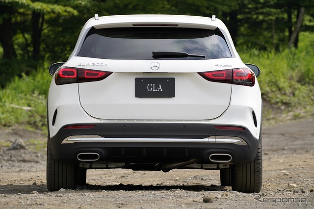 メルセデスベンツ GLA 新型