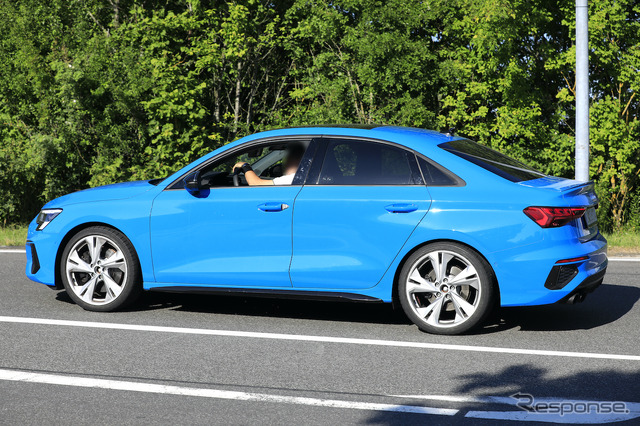 アウディ S3セダン 新型プロトタイプ(スクープ写真)