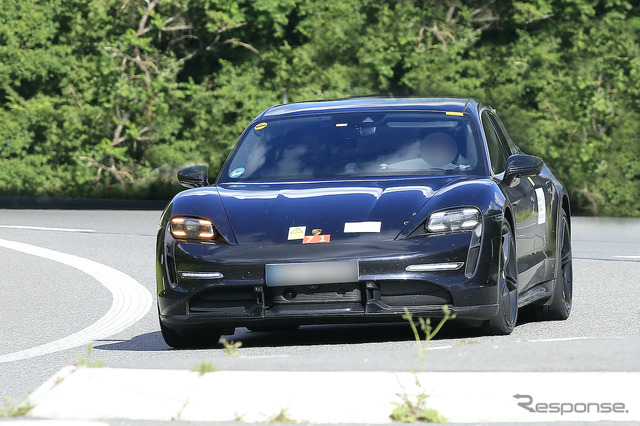 ポルシェ タイカン・クロスツーリスモ 市販型プロトタイプ(スクープ写真)