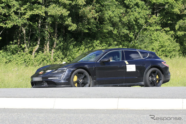 ポルシェ タイカン・クロスツーリスモ 市販型プロトタイプ(スクープ写真)
