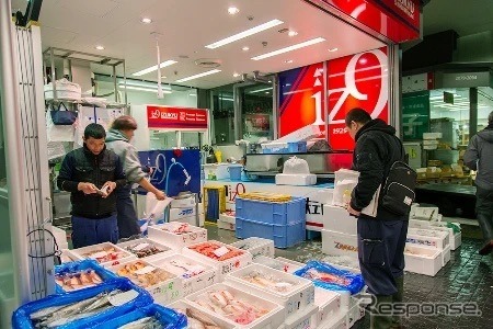 鮮魚販売モビリティを出店する泉久食品