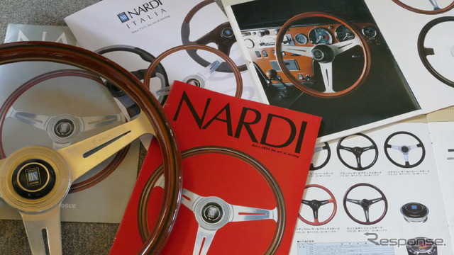 ナルディ NARDI ウッドステアリング 当時物 旧車 クラッシック ナルディ NARDI ウッドステアリング 当時物 旧車 クラッシック