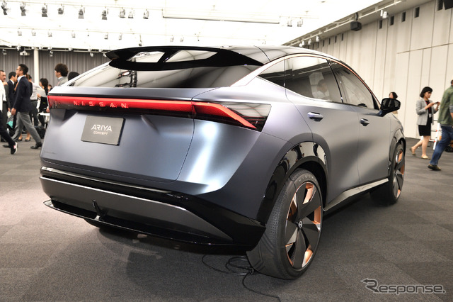日産アリア・コンセプト(東京モーターショー2019出品車)