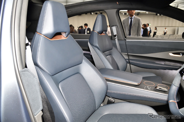 日産アリア・コンセプト(東京モーターショー2019出品車)