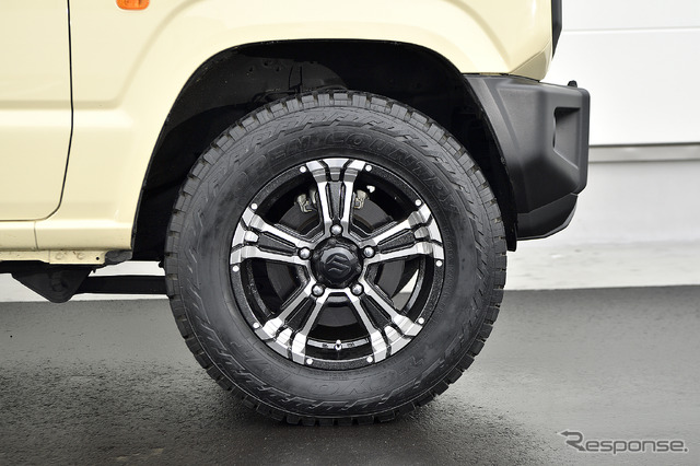◆MID NITRO POWER CROSS CLAW クロスクロウ 装着サイズ:16in×5.5J Inset+20 5H-139.7 カラー:ブラックメタリック+ミラーカット タイヤサイズ:185/85R16