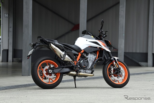 KTM 890DUKE R