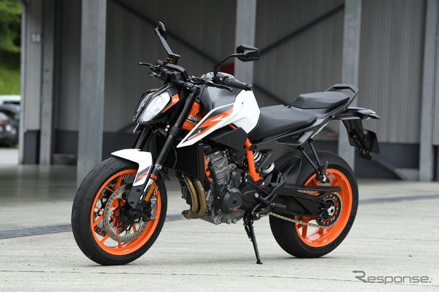 KTM 890DUKE R