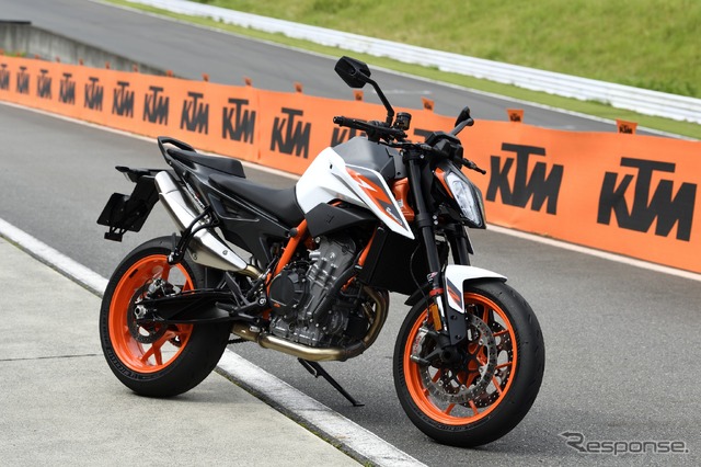 KTM 890DUKE R