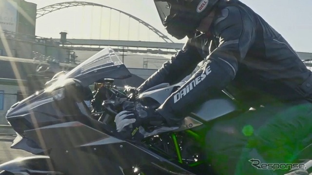川崎重工 企業ブランドムービー「カワる、サキへ。」モーターサイクル篇