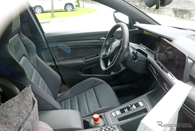 VW ゴルフR 新型プロトタイプ(スクープ写真)