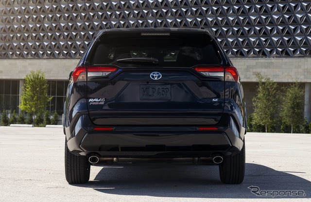 トヨタ RAV4 プライム(日本名:RAV4 PHV に相当)