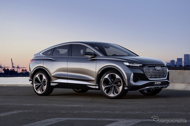 Audi Q4 Sportback e-tron Conceptスニークプレビュー