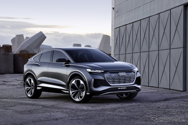 Audi Q4 Sportback e-tron Conceptスニークプレビュー