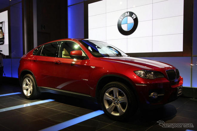 【BMW X6 日本発表】好敵手はない…比較対象に6シリーズ